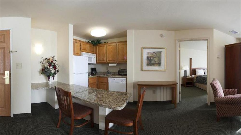 Staybridge Suites - Brownsville By Ihg Zewnętrze zdjęcie